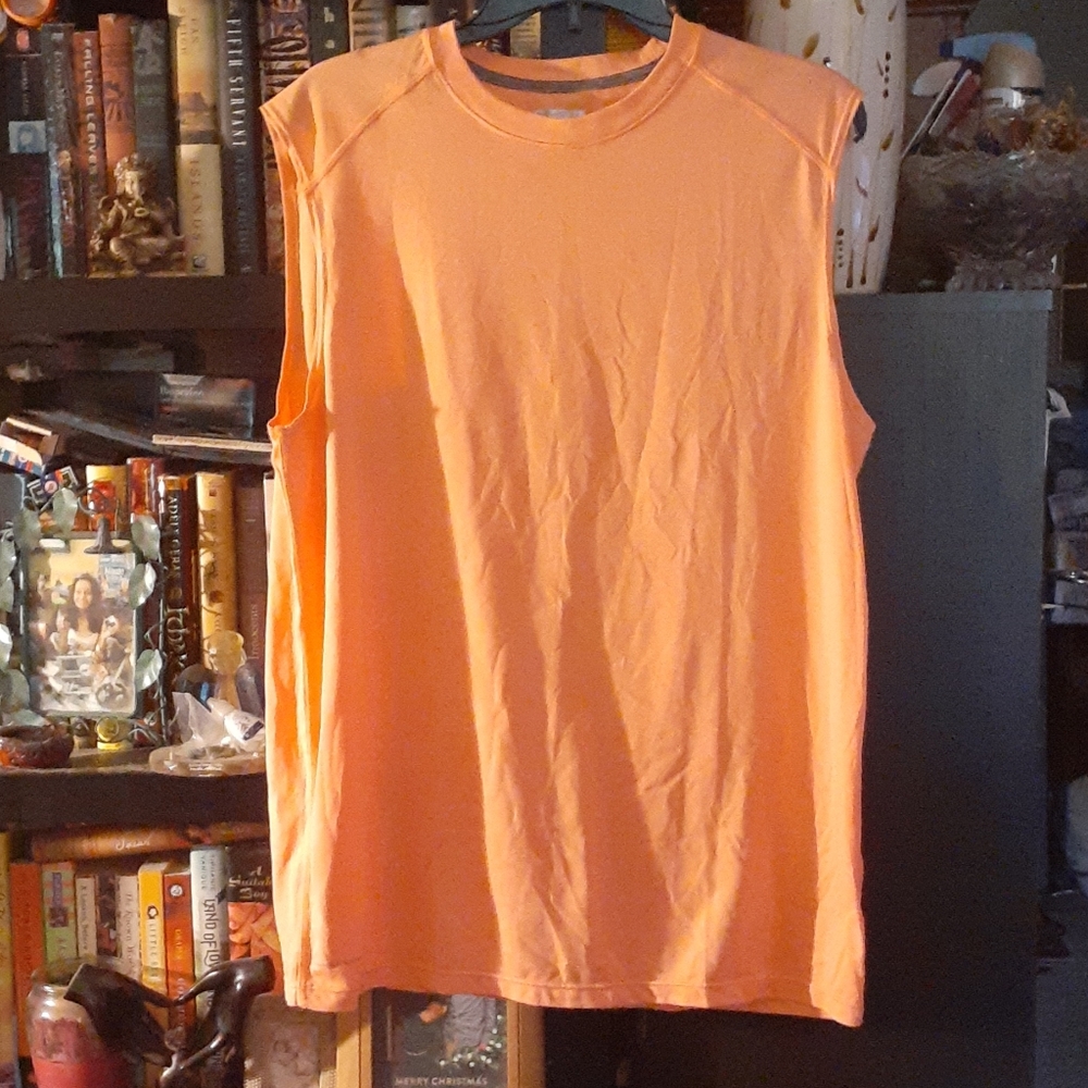 Men's Tee